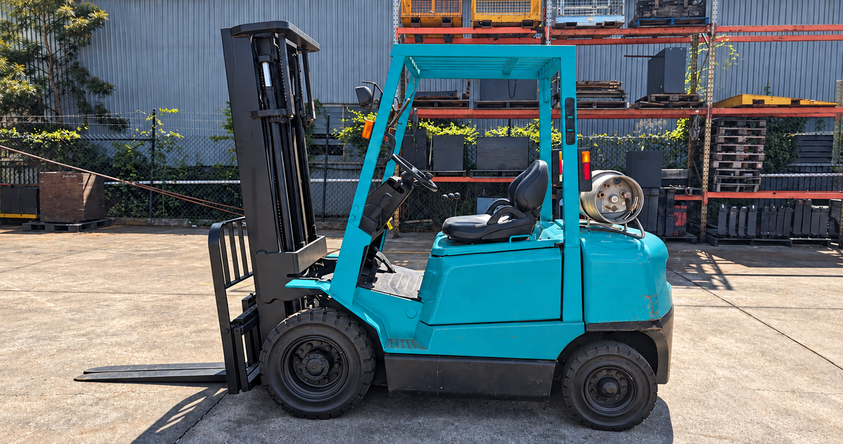 Used Hyster H2.50DX LPG forklift in teal — replacement parts guide