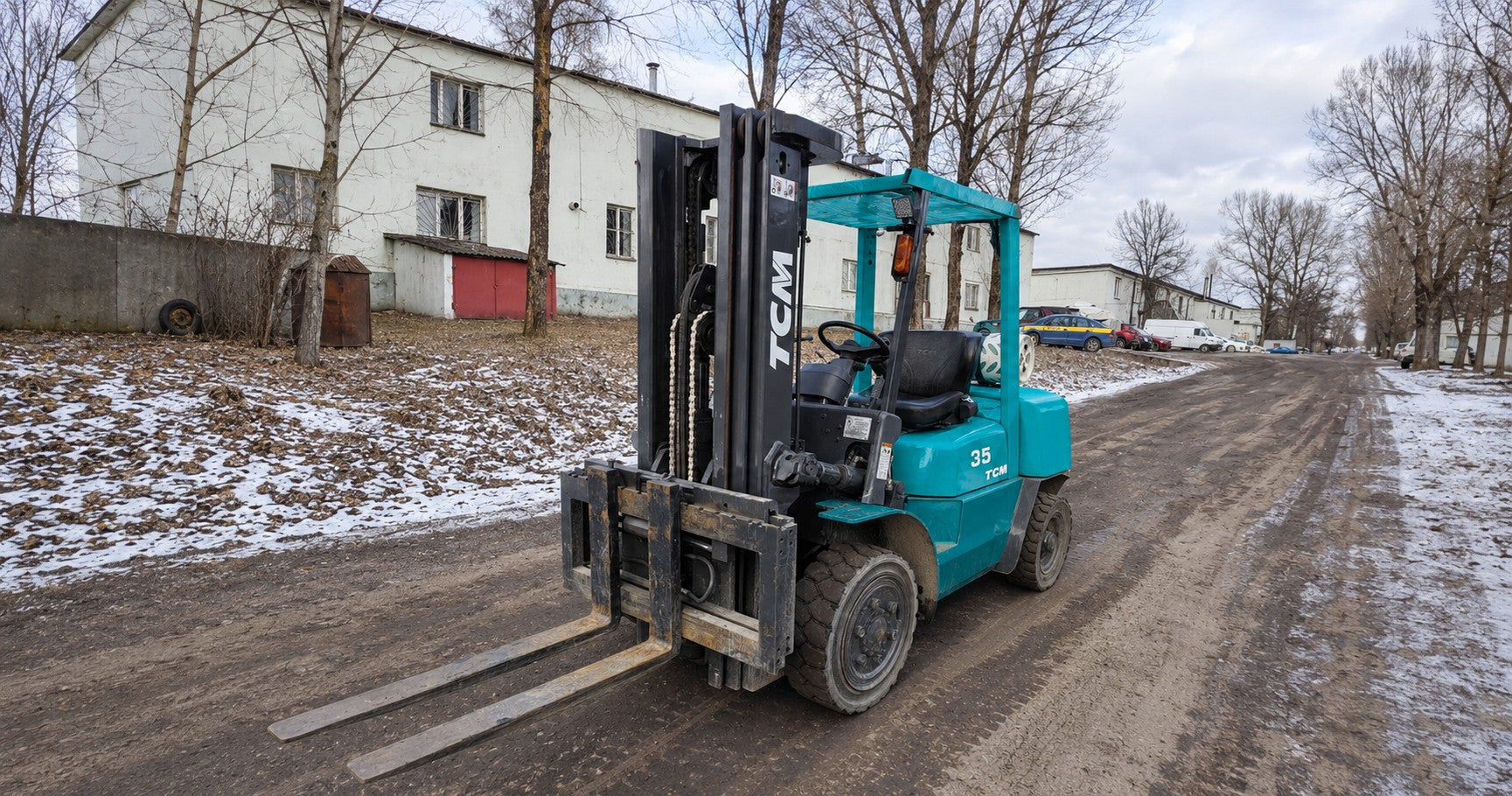 TCM FD35-50 forklift in teal — replacement parts guide