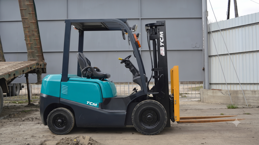 TCM FD20-30 forklift — replacement parts guide