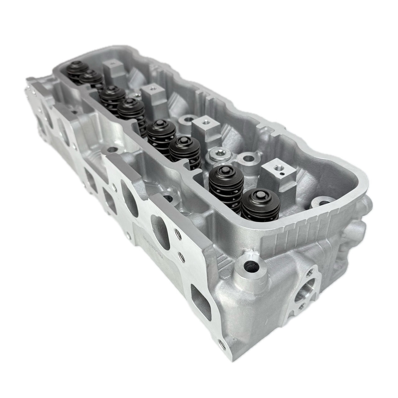 Cylinder Head Assy N-11040-FY501 for Nissan Forklift K15, K21, K25